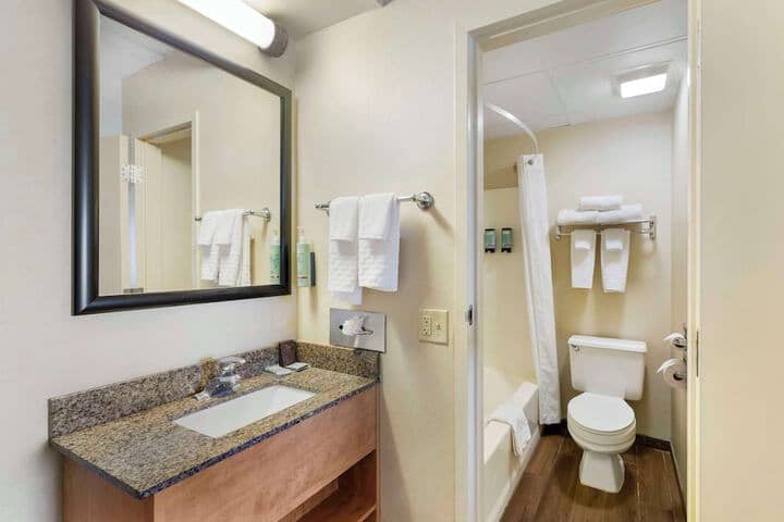 Room 20 of 25